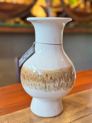 Handmade Ceramic Vase (M)