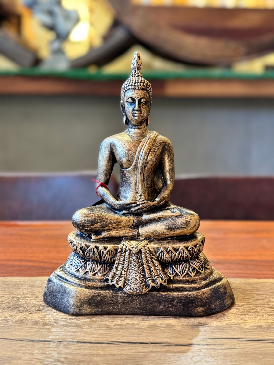 Resin Buddha in Meditation (L)