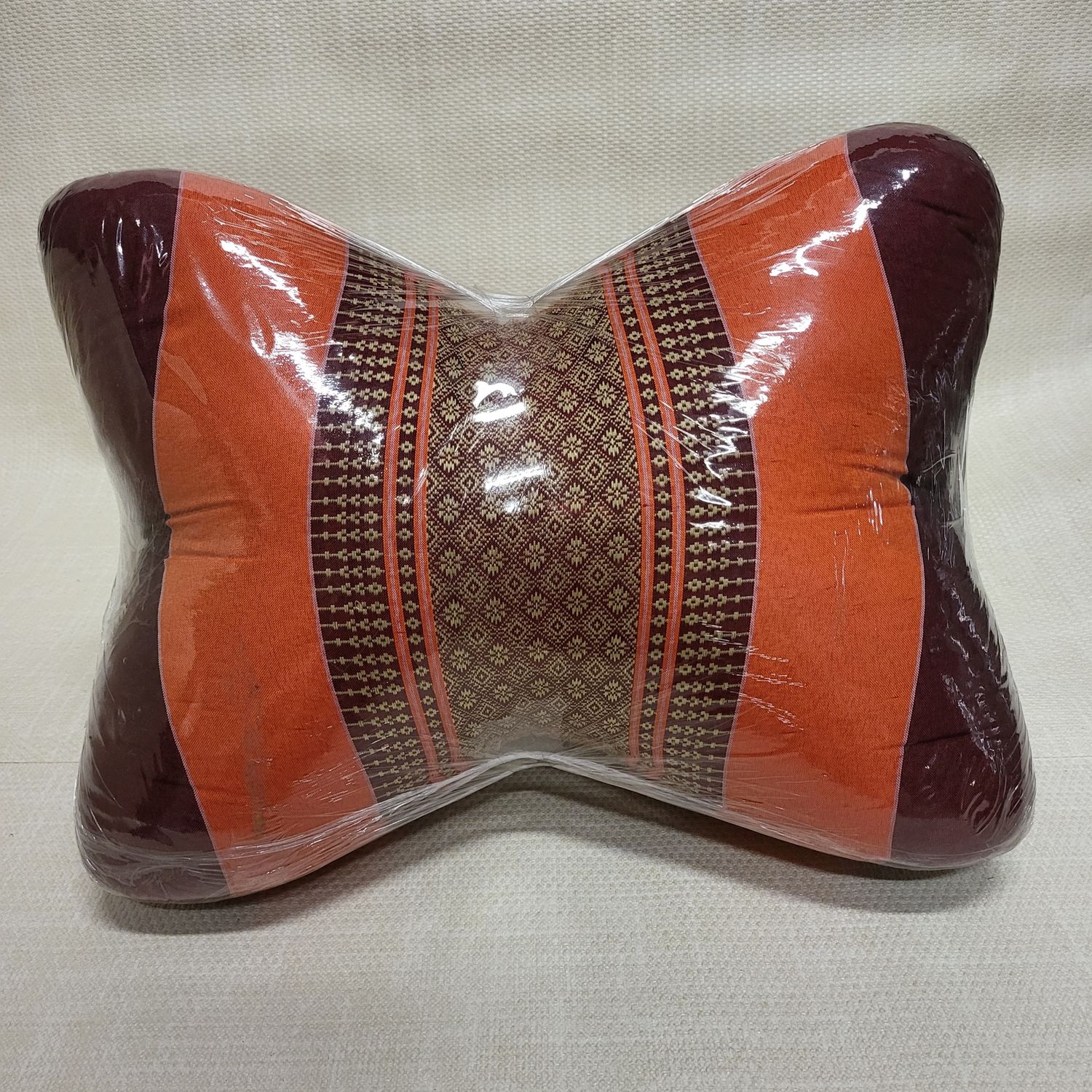 Traditional Thai Triangle curved cushion - Ornage