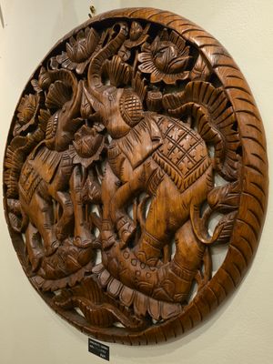 ​Handcrafted Wooden 3D Wall Art – Elephants and Lotus Design 62 cm