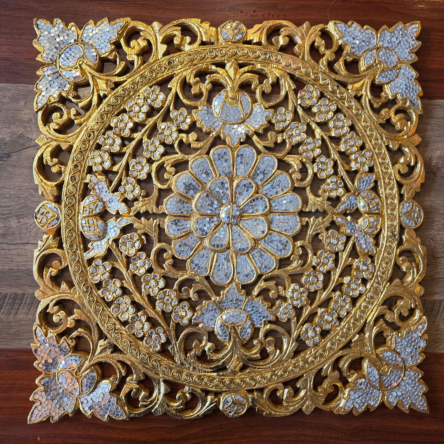 Handcrafted Wooden Wall Panel – Floral Mosaic inlay D 60 cm