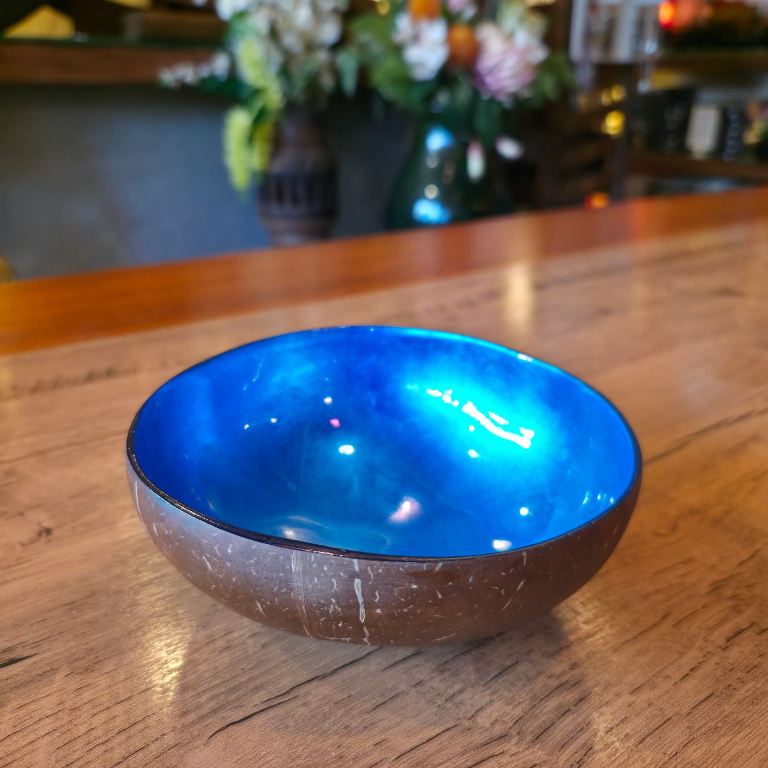 Glazed coconut shell - Blue