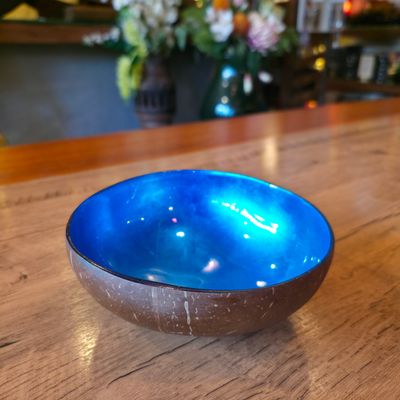 Glazed coconut shell - Blue