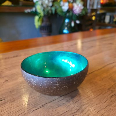 Glazed coconut shell - Green
