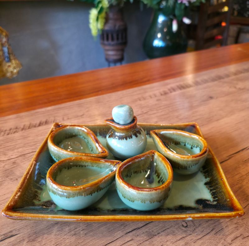 Ceramic Spa/Massage oil set - Green/Brown