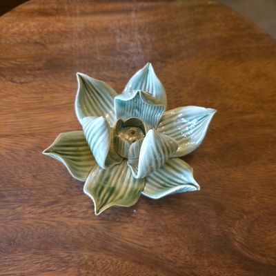 Ceramic Lotus Incense Holder - Green
