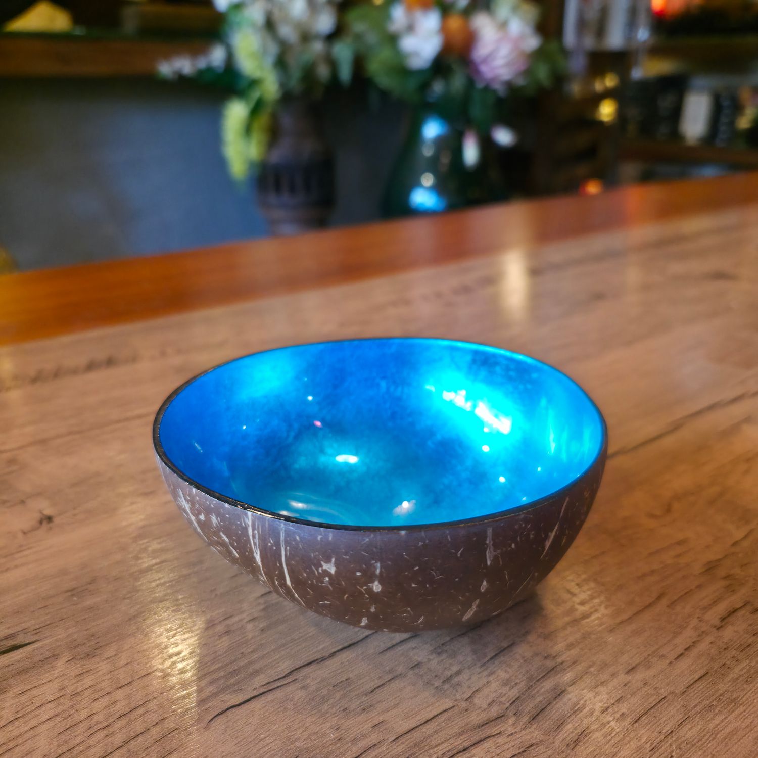Glazed coconut shell - Teal