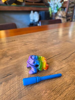 Wooden Guiro - Rainbow Frog 1.5"