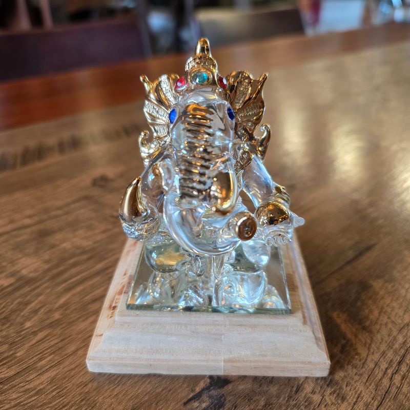Handmade Crystal Lord Ganesh - Seating