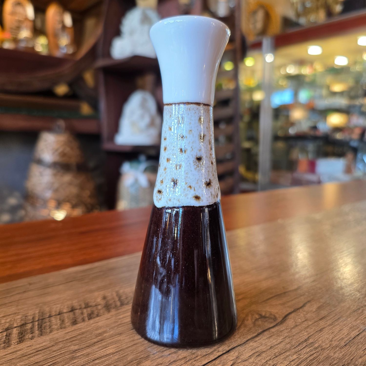 Handmade Ceramic Vase - Cappuccino