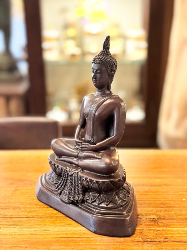Resin Buddha in Meditation on Lotus Bench, 17cm