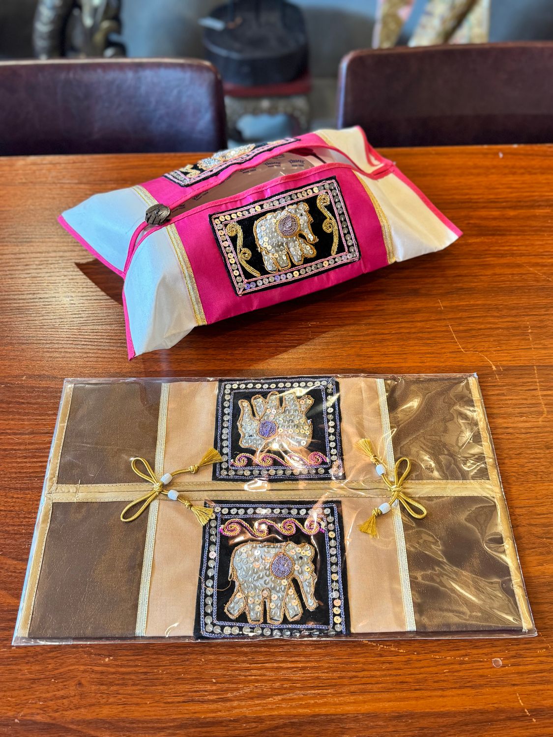 Thai Silk Tissue Box Cover (Brown&amp;Gold)