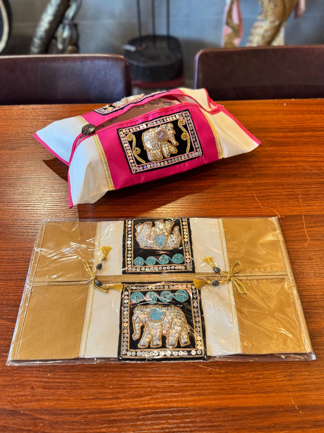 Thai Silk Tissue Box Cover (Gold)