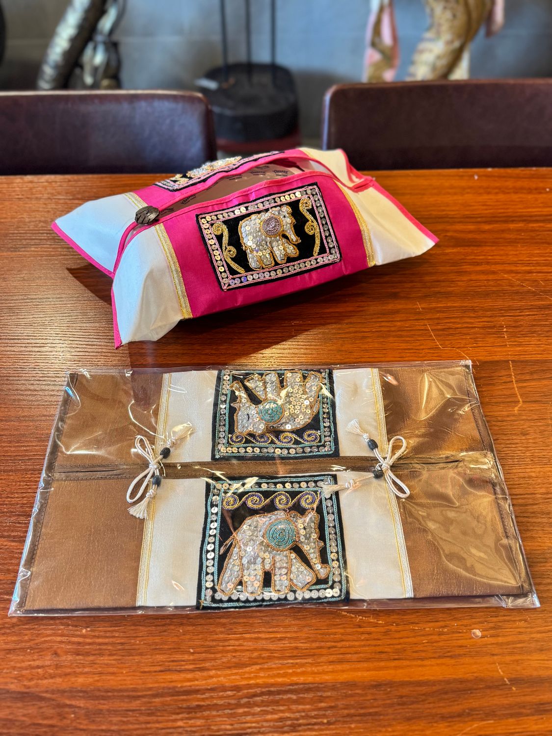 Thai Silk Tissue Box Cover (Brown &amp;White)