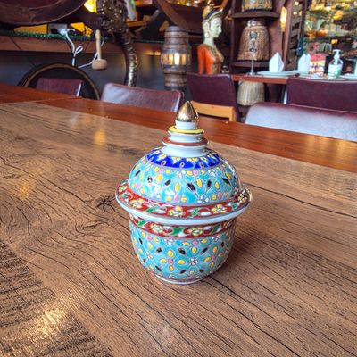 Hand painted Benjarong Bowl w lid F - 10 CM