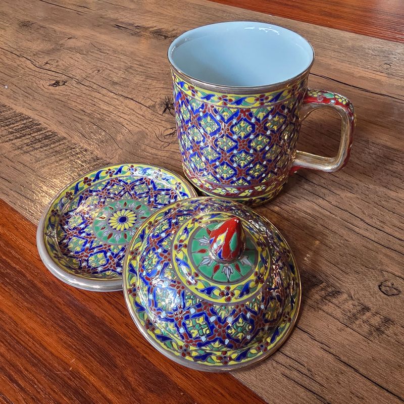 Thai Benjarong Porcelain Tea Mug with Lid &amp; Saucer - D