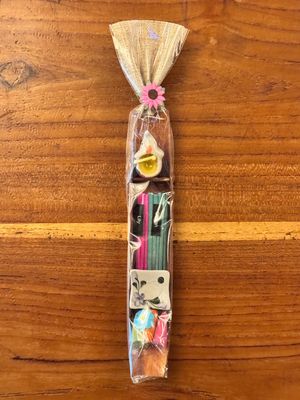 Lily,Ocean Incense Sticks with Elephant Tea Light Candle Gift Pack