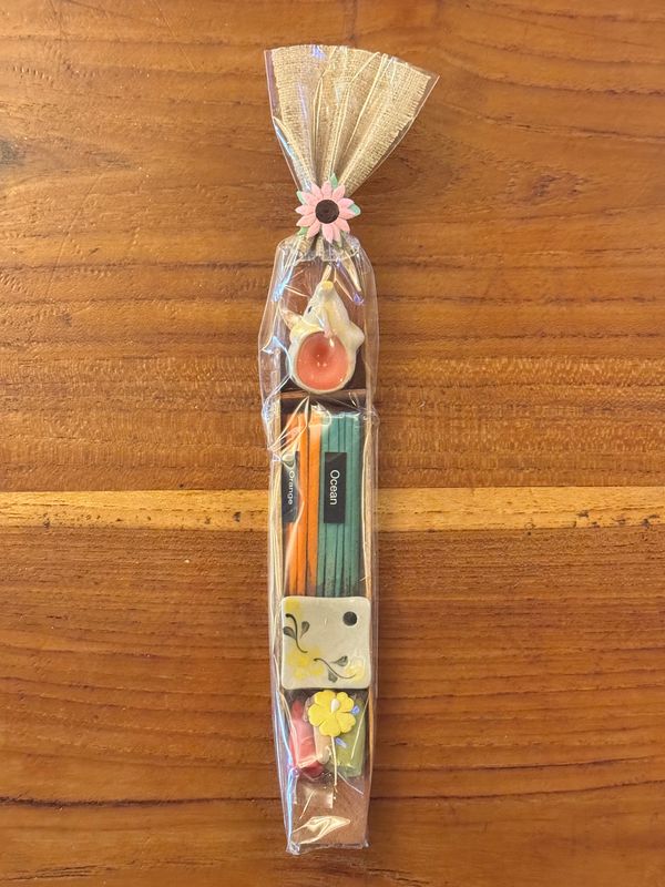 Orange,Ocean Incense Sticks with Elephant Tea Light Candle Gift Pack