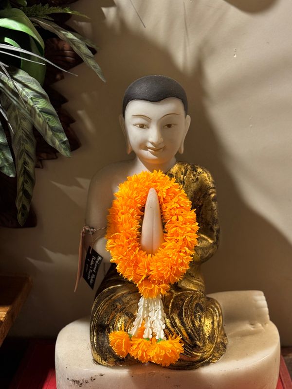 Thai Buddhist Garland - Small Loop