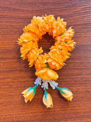 Thai Buddhist Garland - Small Loop (B)