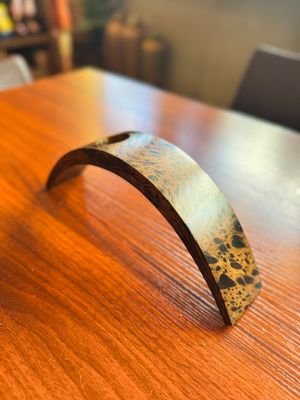 Wooden Wine Bottle Holder - Swirling Grain Pattern