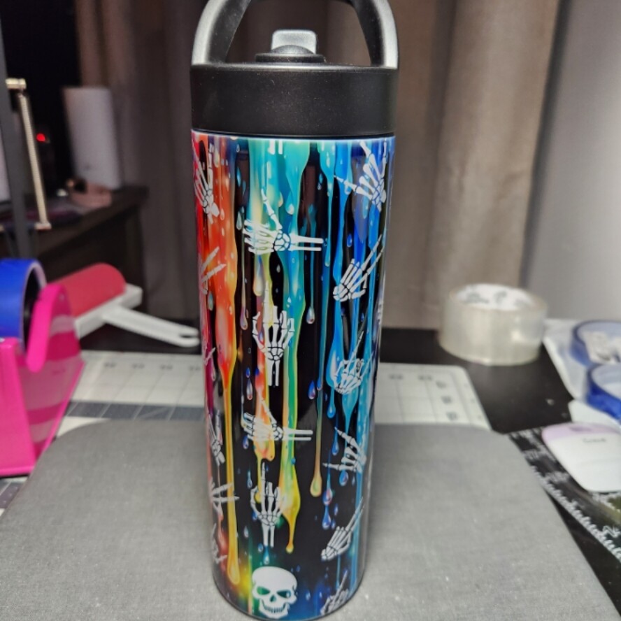 Skellie hands Rainbow - Water Bottle