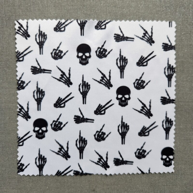 Skellie Hands Glasses Cleaning cloth