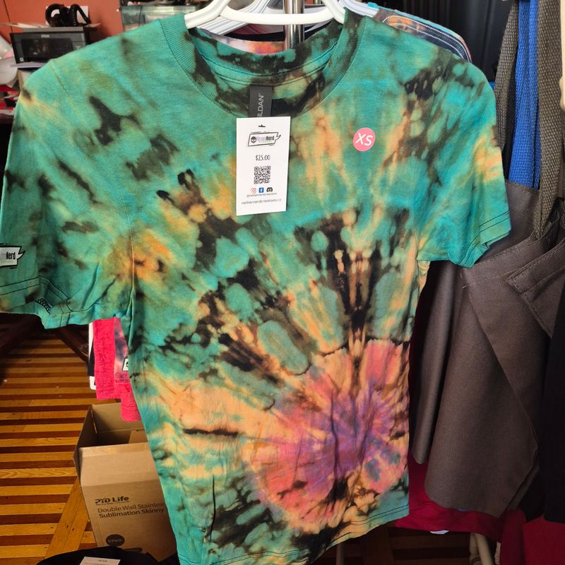 Reverse Plus Colour Tie Dye Bullseye Shirt