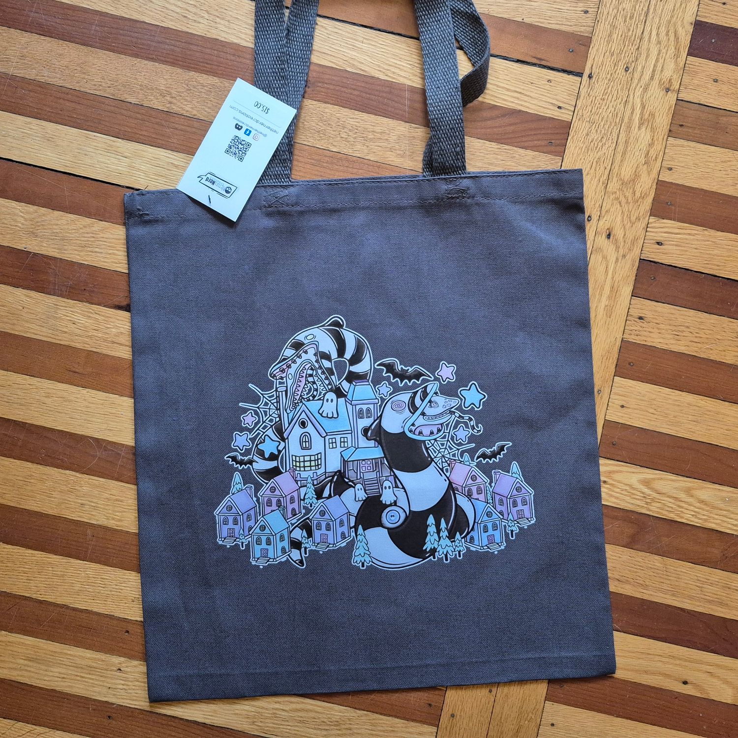 Sandworms Tote Bag