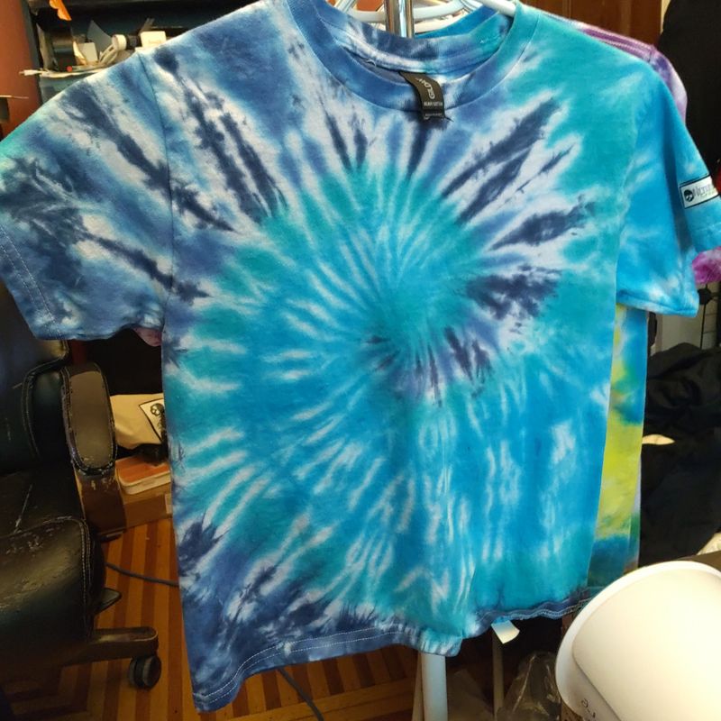 Kids Blue/Green ColourwayTie Dye T-Shirt