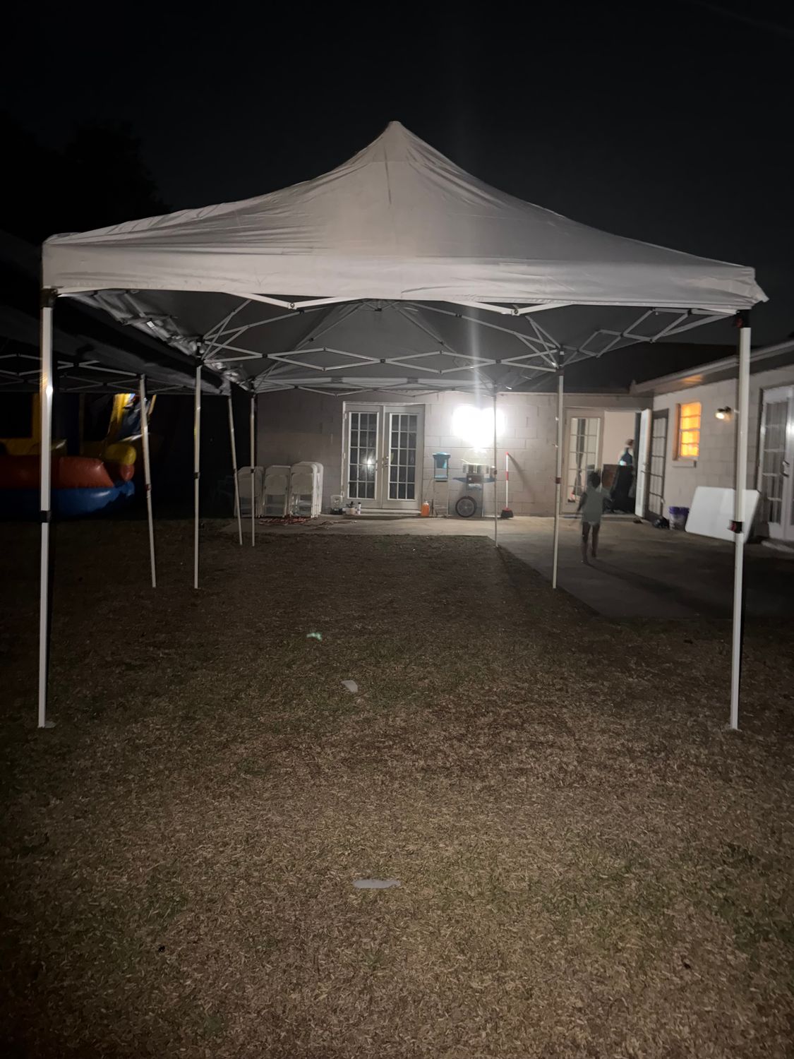 10x20 tent
