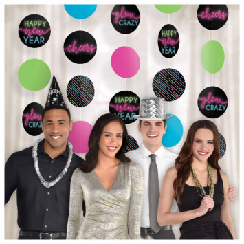 NEW YEARS HANGING CIRCLE DECORATIONS
