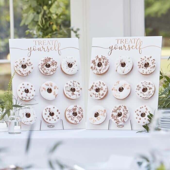 &#39;Treat Yourself&#39; Donut Walls, 2ct