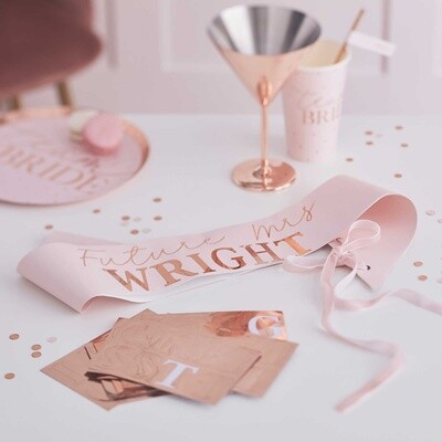 Personalized Rose Gold Bridal Party &#39;Bride To Be&#39; Sash