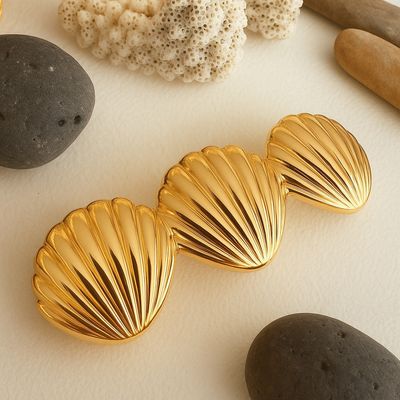 Seashell Hair Clip - Gold