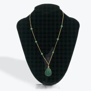 Green pendant necklace golden plated