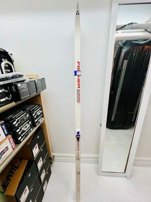 Skis de fond Fischer Aircore ultralite avec fixations et bâtons (usagé)