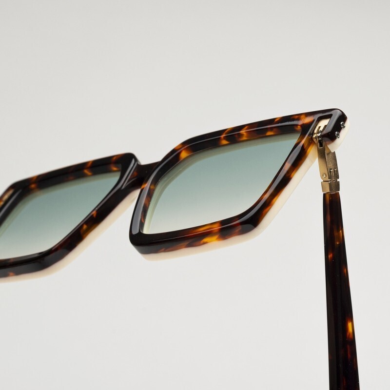 BustOut TWIST ONE AVORIO-TORTOISE