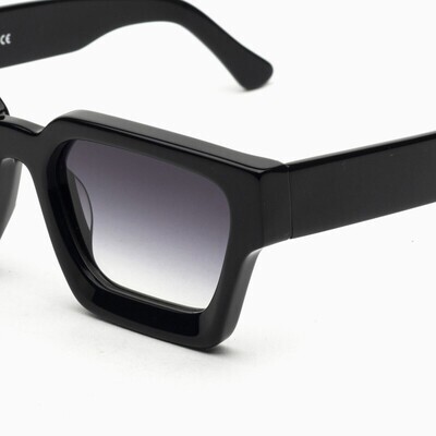 BustOut-BSTT - CAIMAN BLACK
