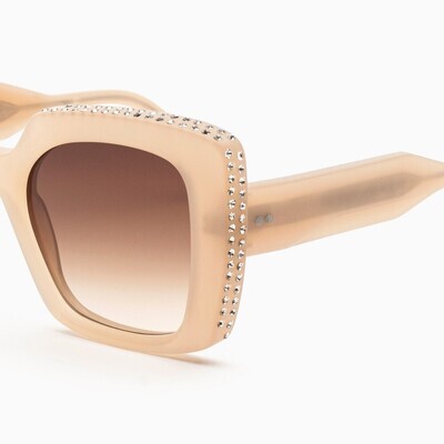 BustOut GAGA MATT BEIGE