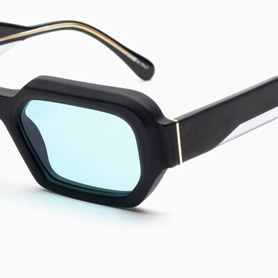 BustOut DORIAN MATT BLACK