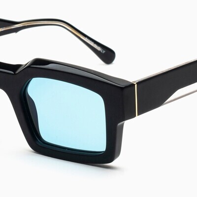 BustOut JASON MATT BLACK