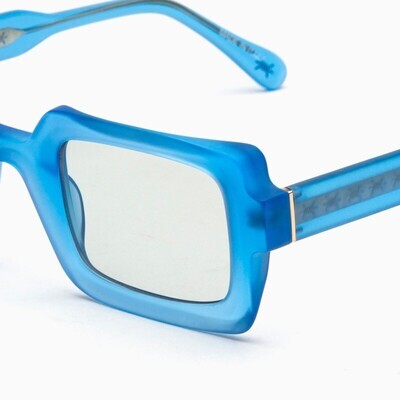 BustOut MAVERIK CRYSTAL LIGHT BLUE