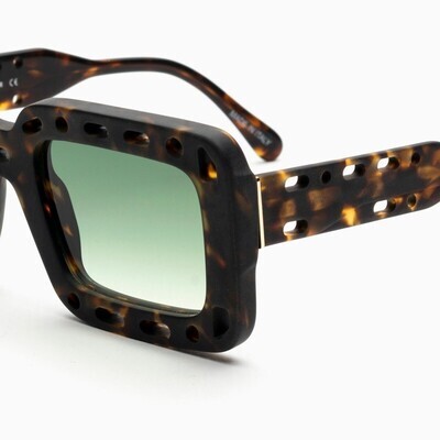 BustOut VICKY MATT TORTOISE