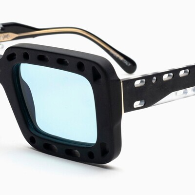BustOut VICKY MATT BLACK