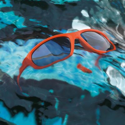 FLOATING SUNGLASSES