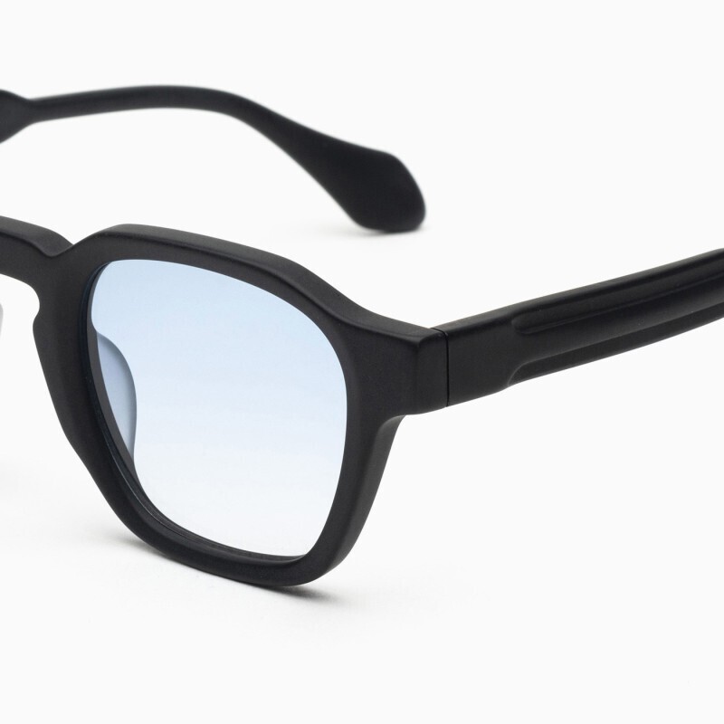 BustOut-BSTT - OCTOPUS MATT BLACK