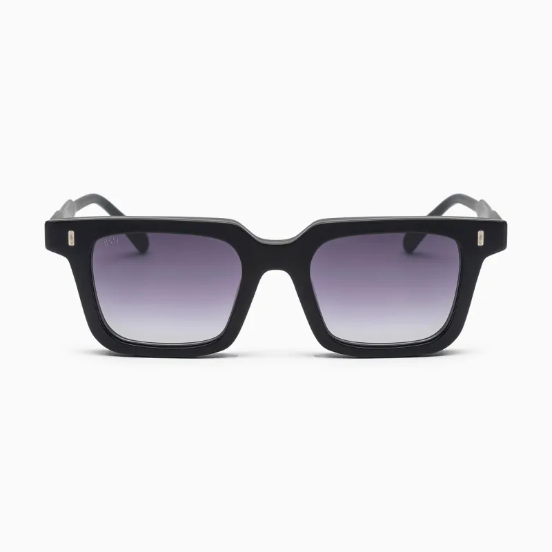 BustOut-BSTT - TROGON MATTE BLACK WITH CLIP