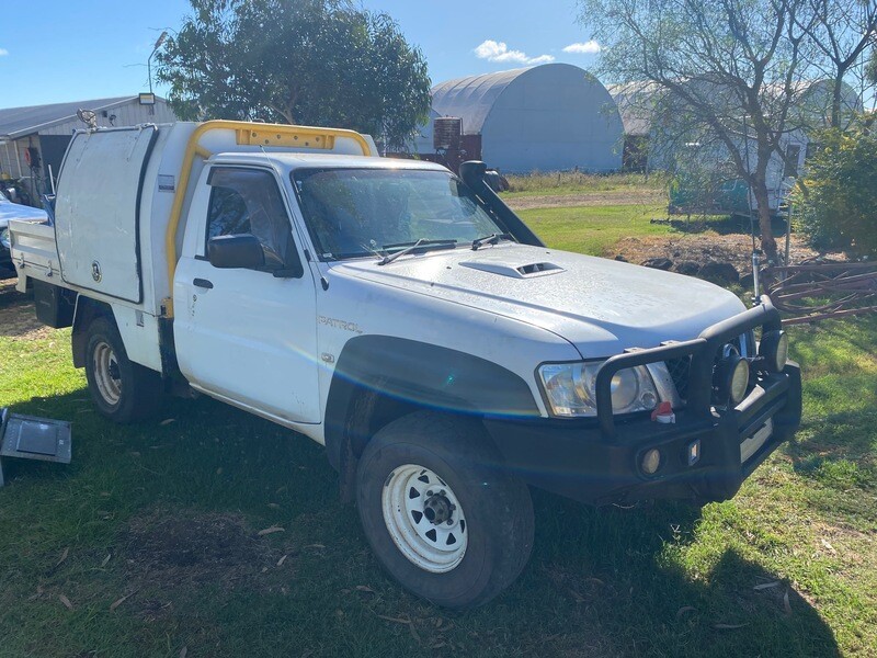 Nissan Patrol Service vehicle