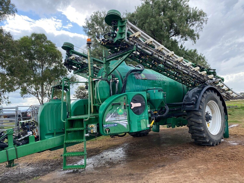 Goldacres Prairie Advance with Weedseeker system &amp; triple nozzles